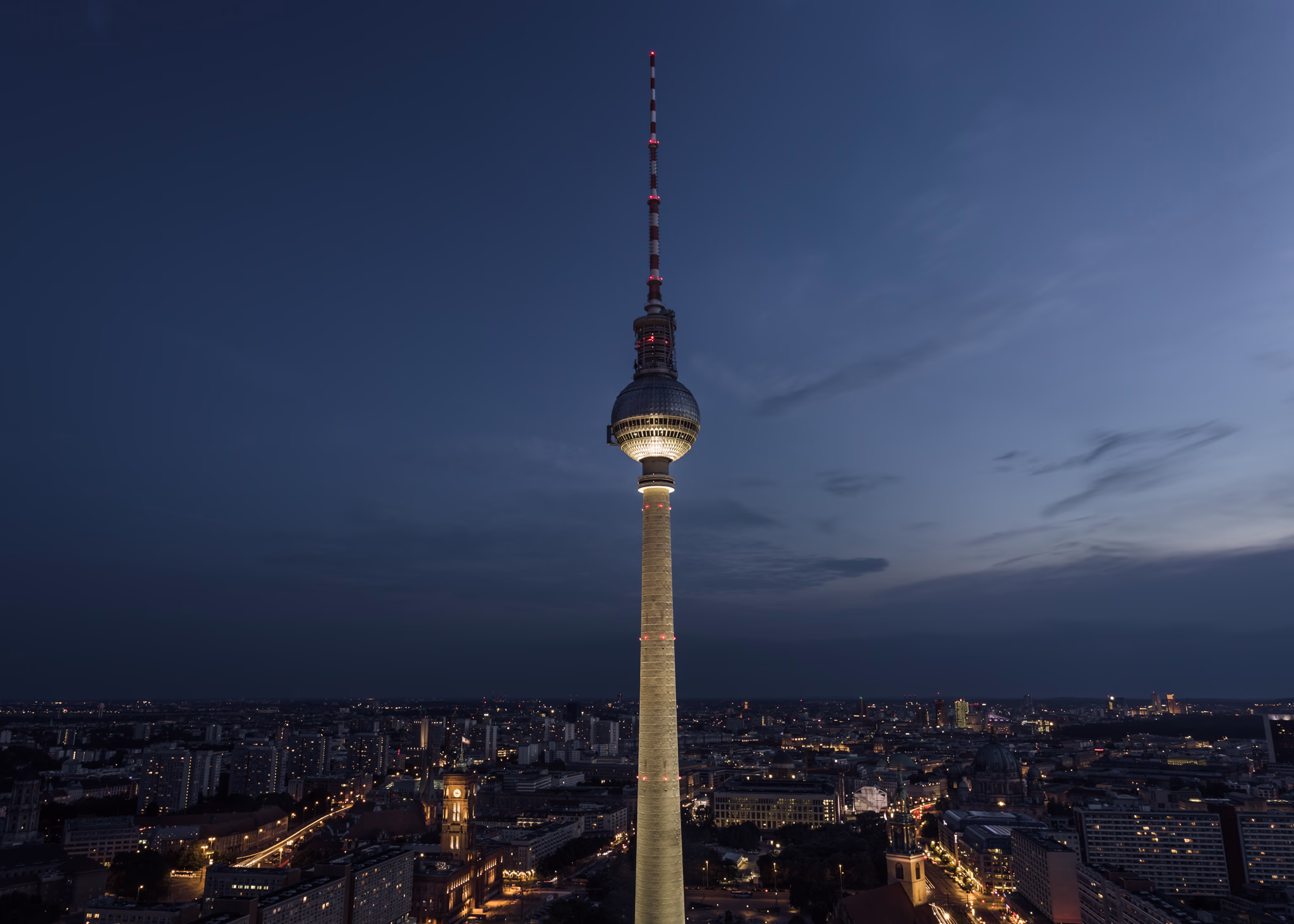 Fernsehturm in twilight (Berlin, Germany)
