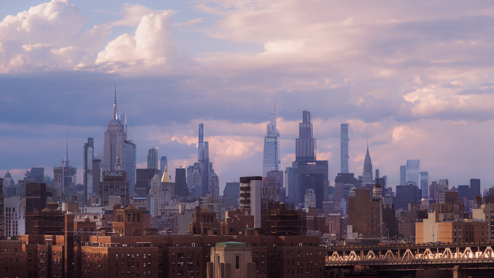 Manhattan from the Brooklyn Bridge (New York, United States)